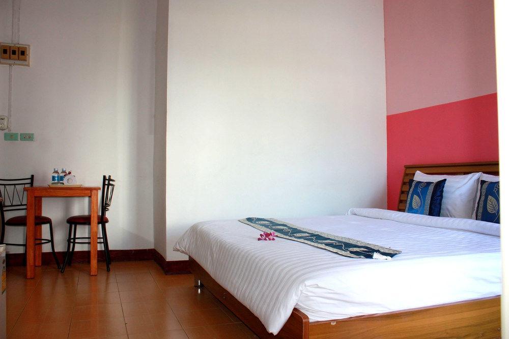 Sea U Honey Hotell Patong Exteriör bild
