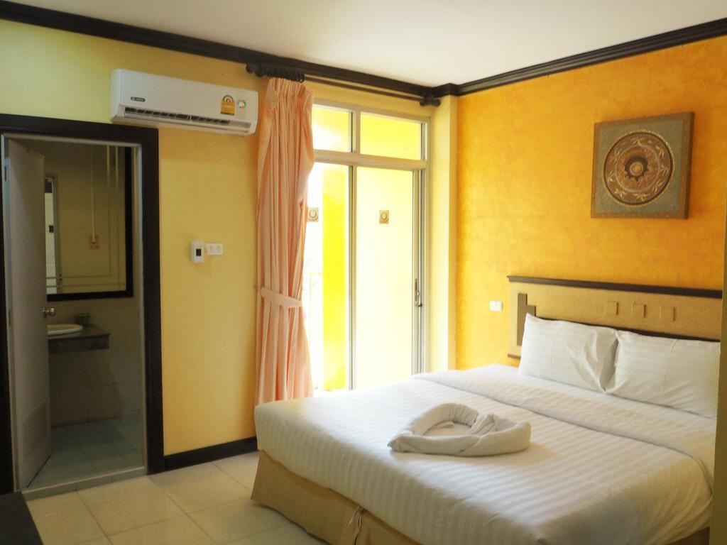 Sea U Honey Hotell Patong Exteriör bild