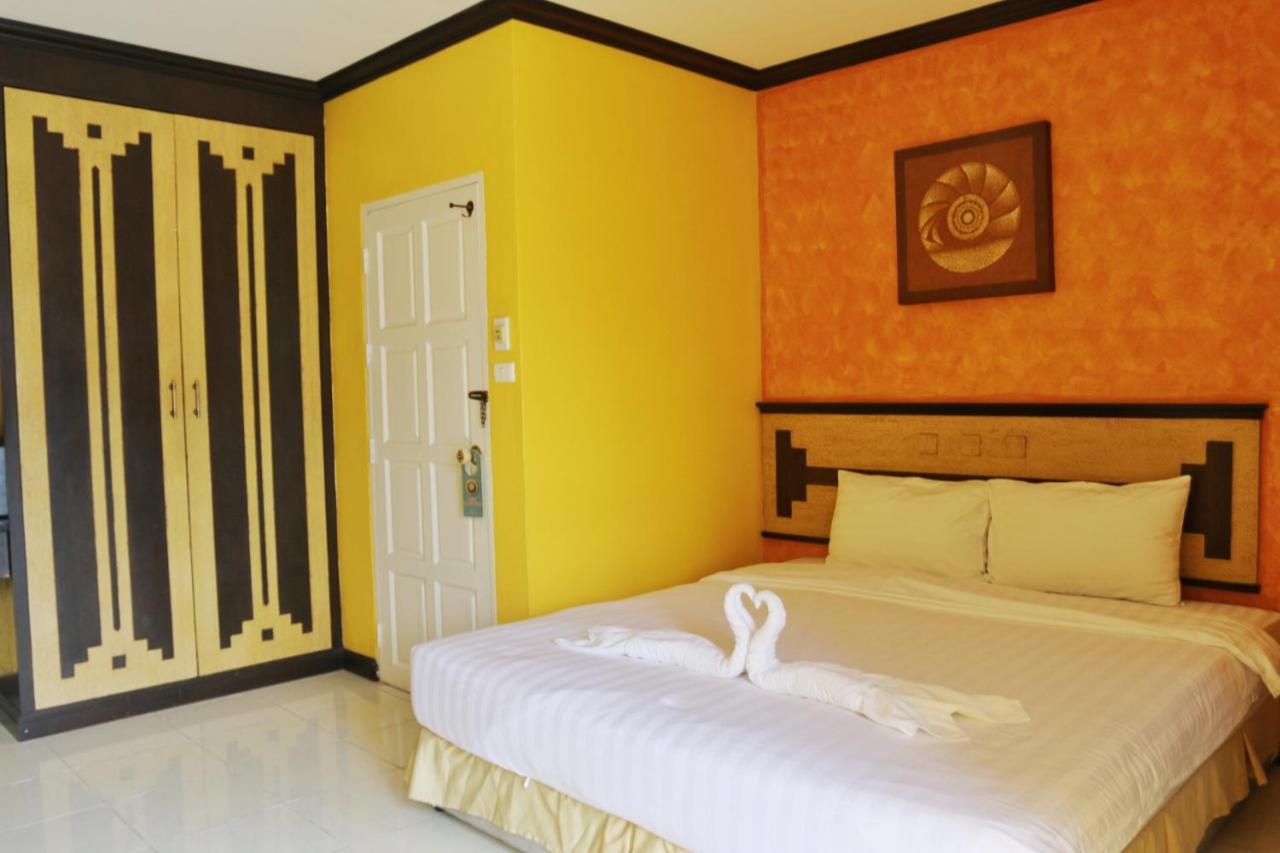 Sea U Honey Hotell Patong Exteriör bild